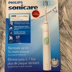 Philips Sonicare 4100 ProtectiveClean Electric Toothbrush Unopened New